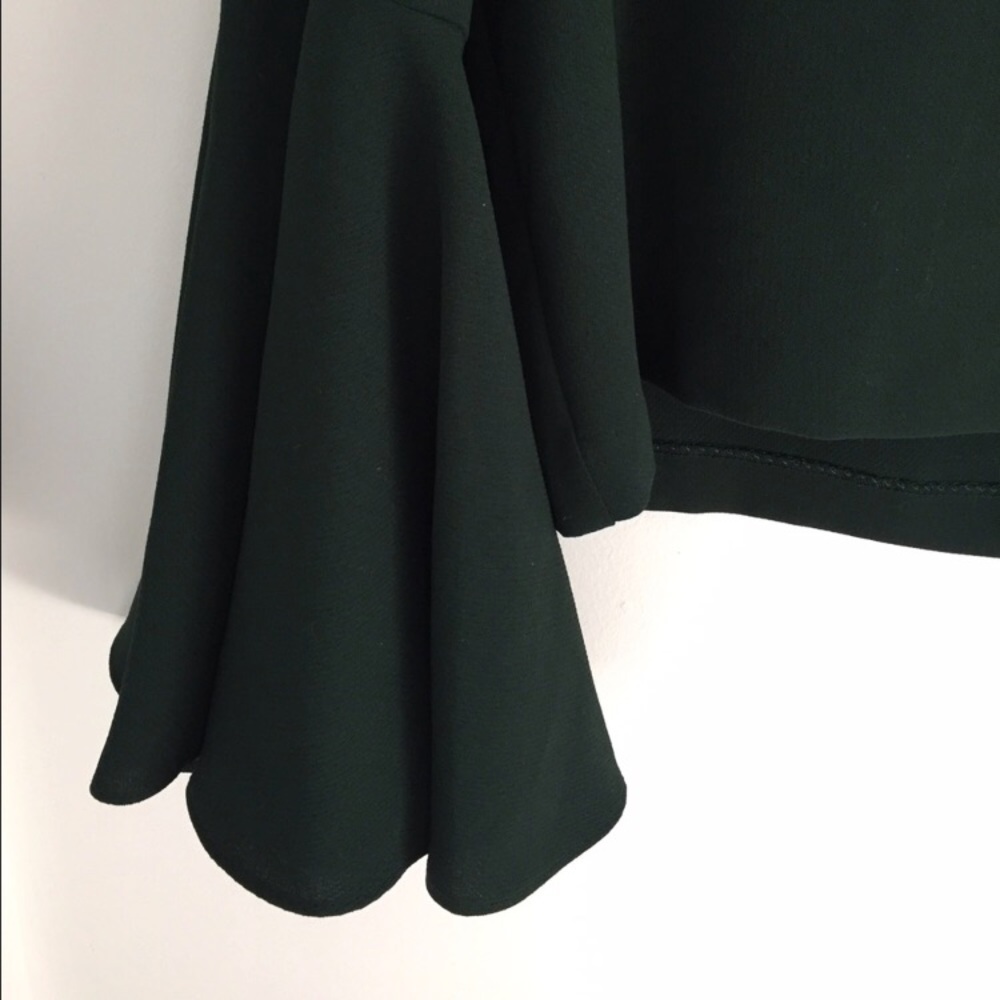 MOVING SALE Zara bell sleeve top - Picture 4 of 7